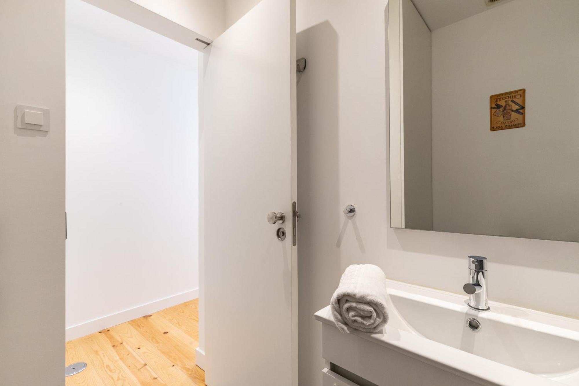Design And Bright Studios Near Pasteis De Belem Lisboa Ngoại thất bức ảnh