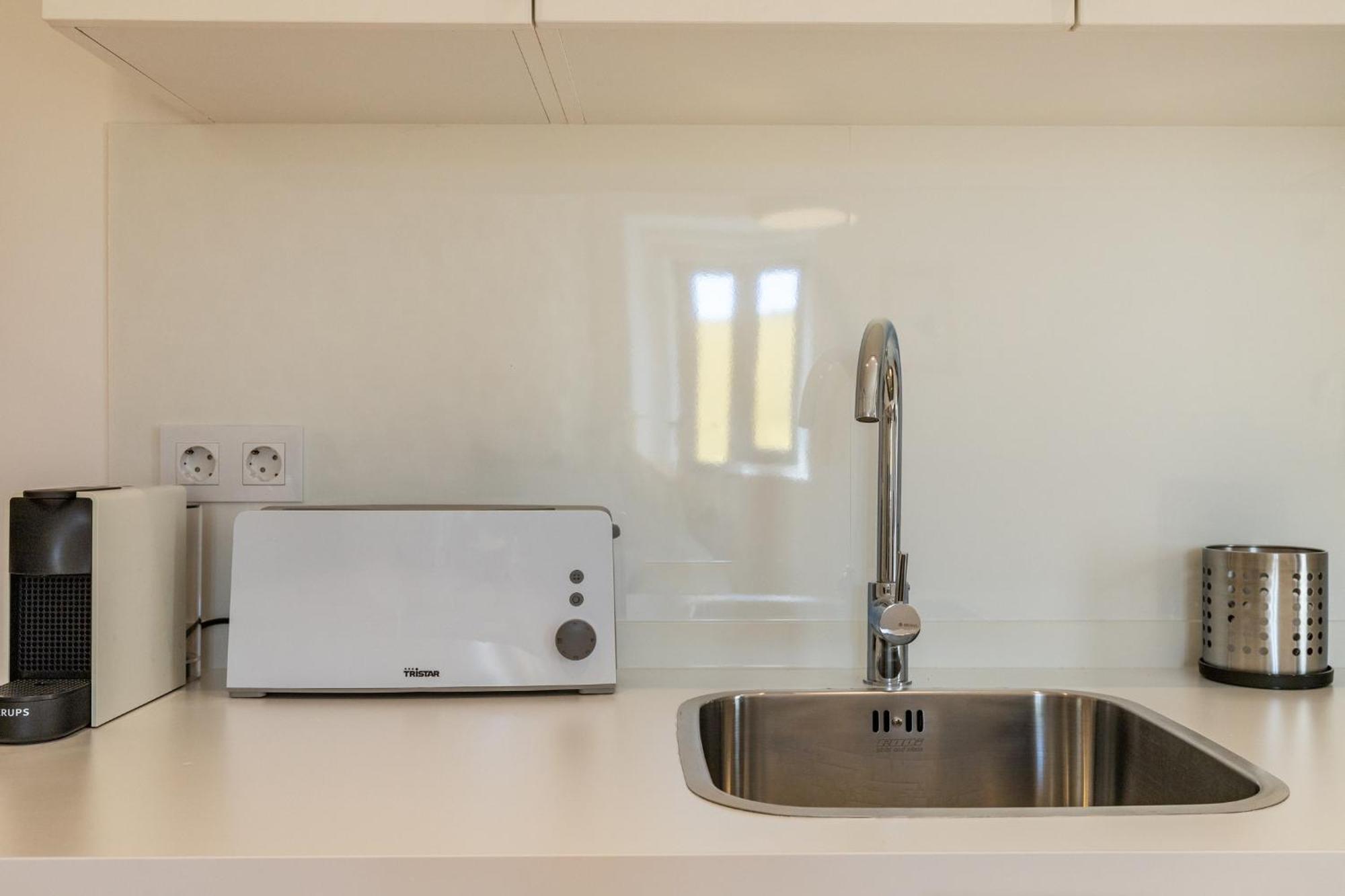 Design And Bright Studios Near Pasteis De Belem Lisboa Ngoại thất bức ảnh
