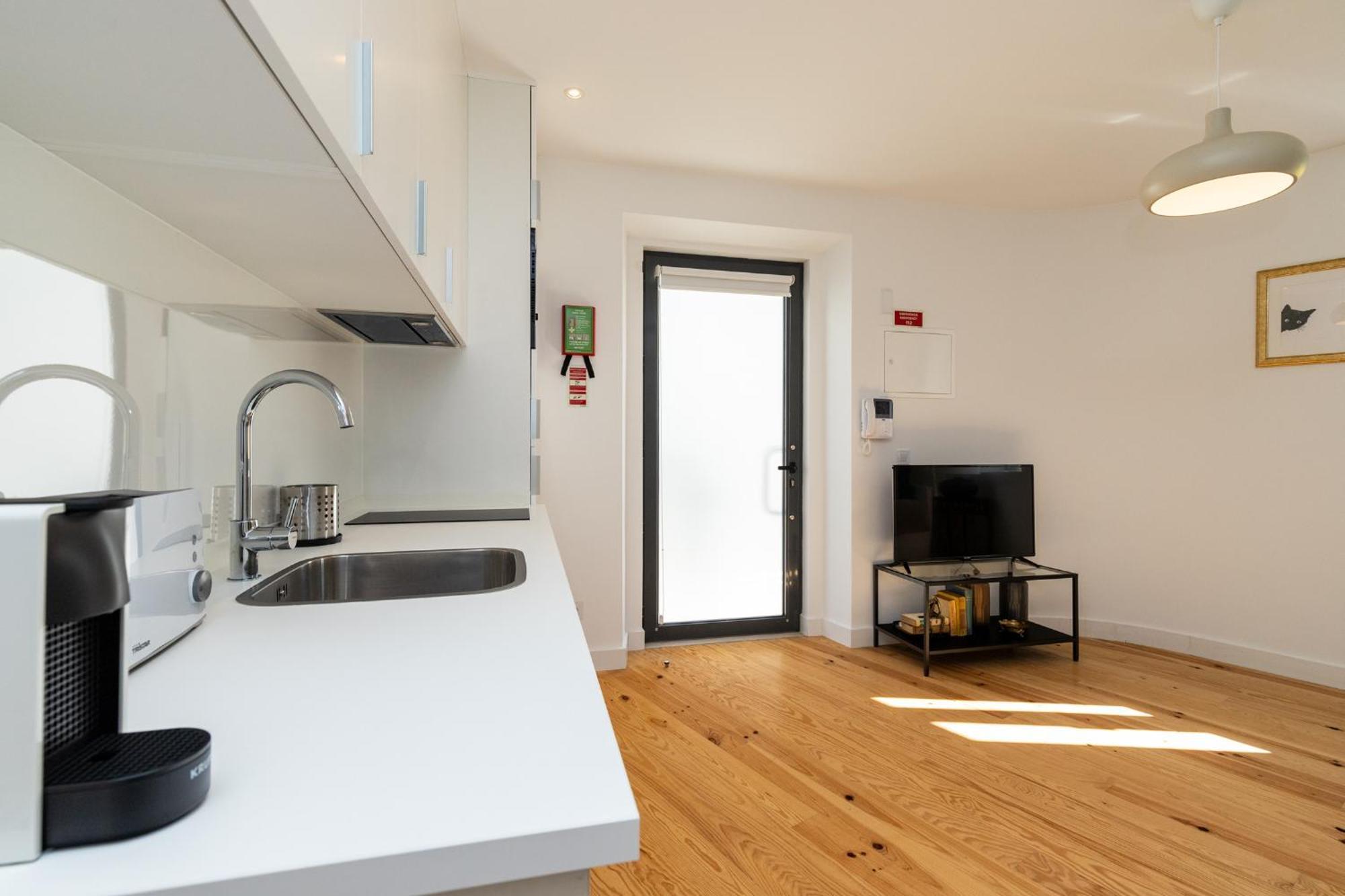 Design And Bright Studios Near Pasteis De Belem Lisboa Ngoại thất bức ảnh